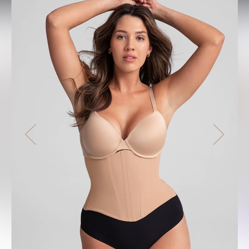 New waist hero cincher